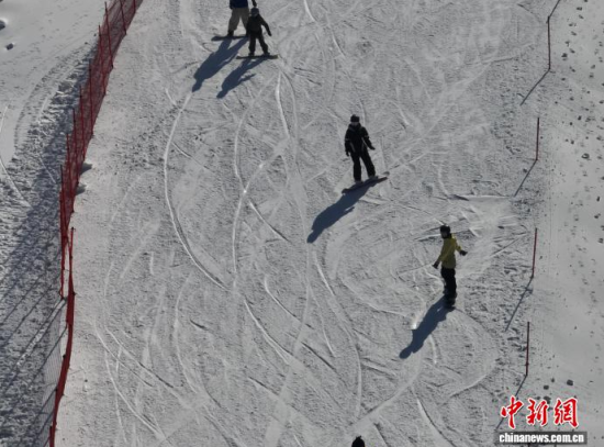 ��ѩ�ۺ�����ѩ���w򞼪����ѩ�����׻������������ѩ�����D