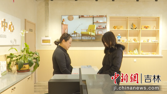 �οͷ���(w��)�������ڽӴ��ο��������hί������/���D