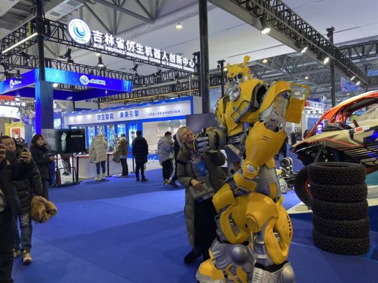 ���(gu��)�����c�����b��ġ����S�䡱��Ӱ������ �z